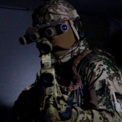 L3Harris GPNVG | L3 Gen 3 White Phosphor W/ 2700 FOM 20 L3Harris GPNVG | L3 Gen 3 White Phosphor W/ 2700 FOM -Tactical Equipment A soldier wearing the L3Harris GPNVG 18