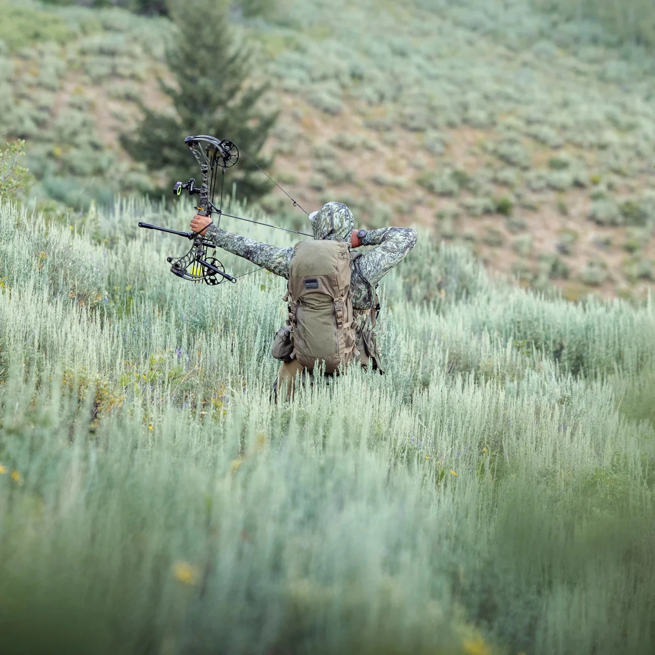 Eberlestock Vapor 2500 | Lightweight Hunting Pack W/ Hydration Carry 6 Eberlestock Vapor 2500 | Lightweight Hunting Pack W/ Hydration Carry - Image 4