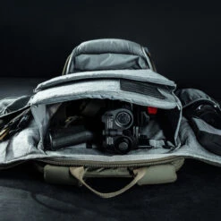 Eberlestock Fade Adapt | EDC Bag W/ CCW Pocket & Expandable Scabbard 23 Eberlestock Fade Adapt | EDC Bag W/ CCW Pocket & Expandable Scabbard -Tactical Equipment I10A0389 Edit