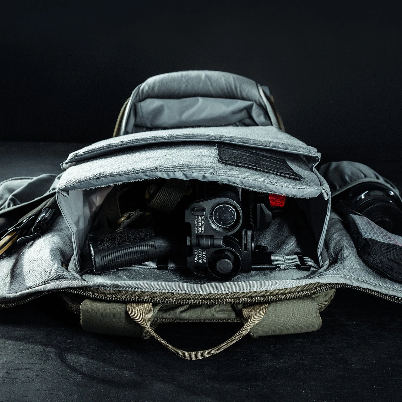 Eberlestock Fade Adapt | EDC Bag W/ CCW Pocket & Expandable Scabbard 11 Eberlestock Fade Adapt | EDC Bag W/ CCW Pocket & Expandable Scabbard - Image 9