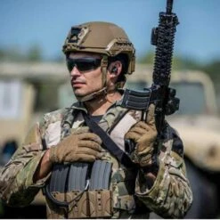 3M Peltor TEP-300 | In-Ear | NFMI Wireless Communication 16 3M Peltor TEP-300 | In-Ear | NFMI Wireless Communication -Tactical Equipment SoldierwPeltorTEP 300