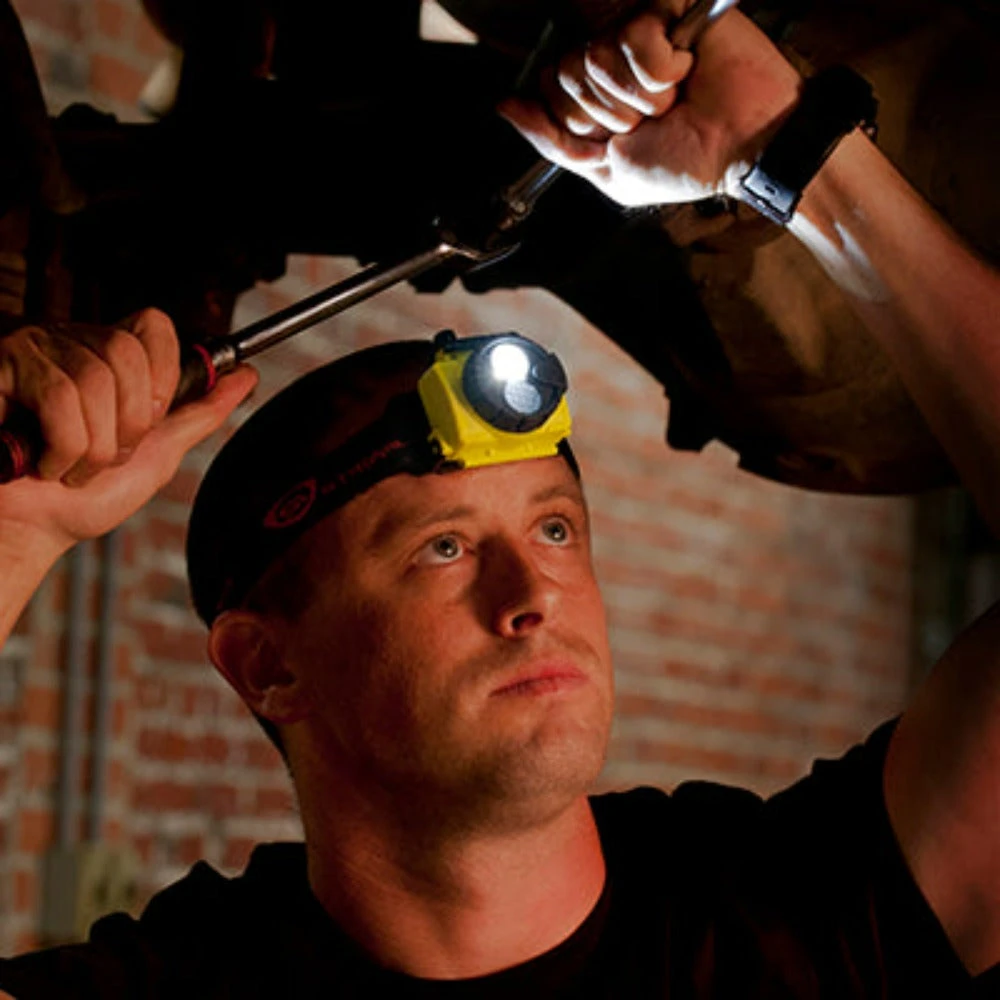 Streamlight Double Clutch USB Headlamp | All Battery Types 4 Streamlight Double Clutch USB Headlamp | All Battery Types - Image 2