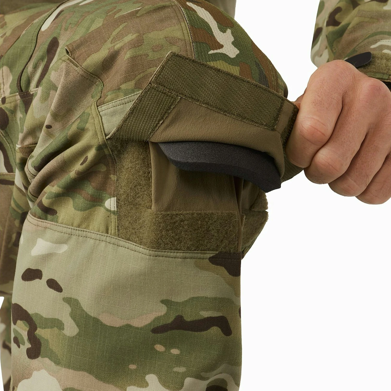 Arc'teryx LEAF Assault Pant AR MultiCam Gen 2 Men's | Combat Uniform | (Like-New) 9 Arc'teryx LEAF Assault Pant AR MultiCam Gen 2 Men's | Combat Uniform | (Like-New) - Image 7